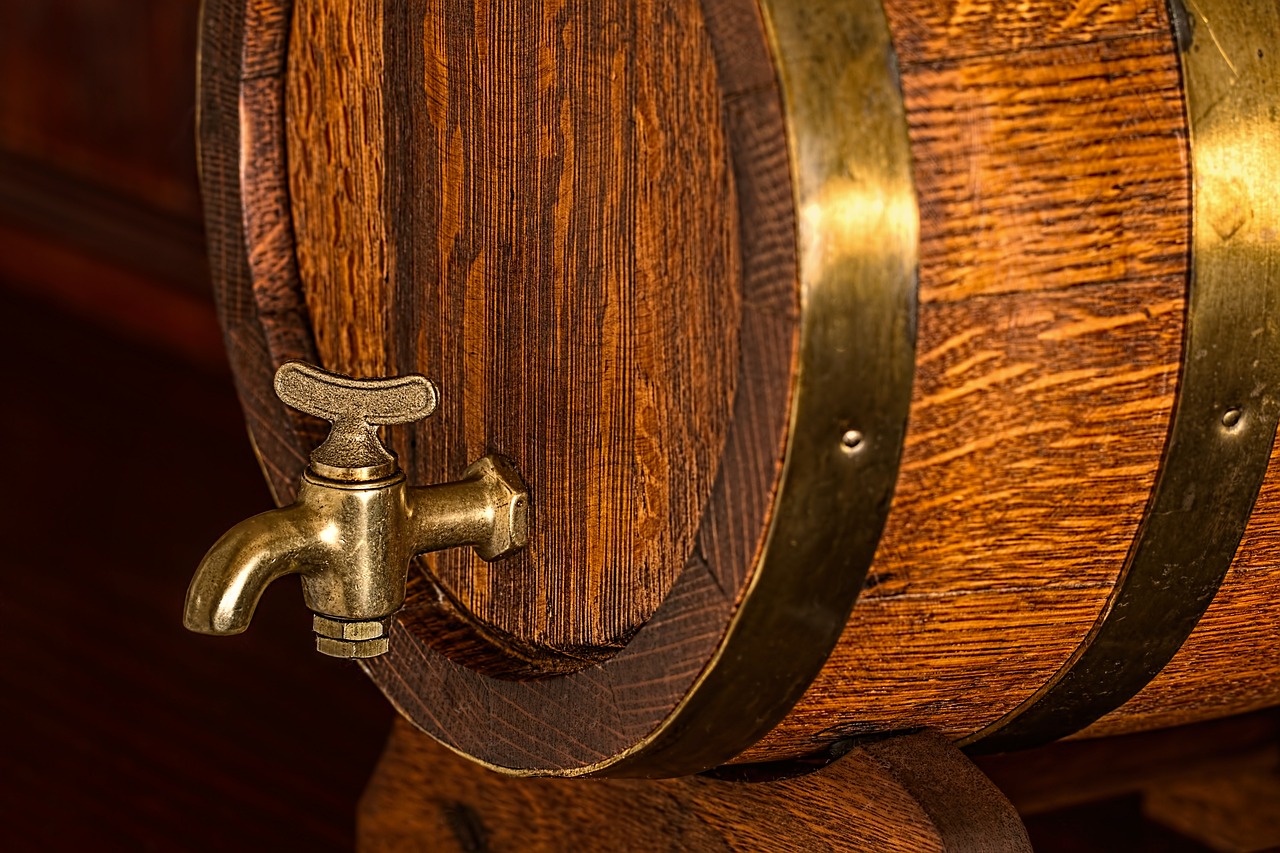 beer barrel, keg, cask