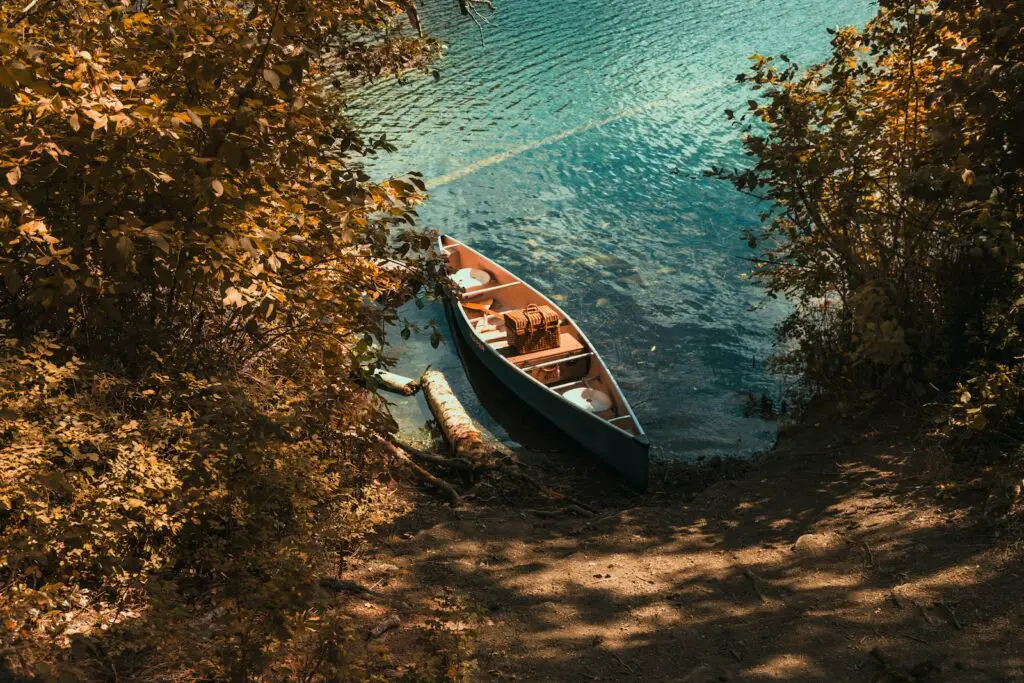 a couple of boats that are sitting in the water